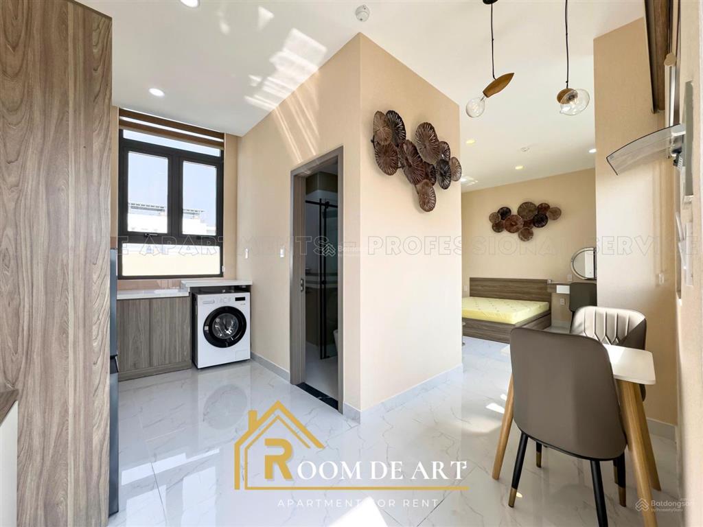 Chdv full nội thất 1pn  studio cực thoáng, ban công cửa sổ ngay bảy hiền