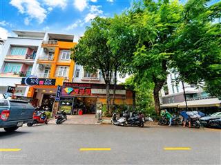 Chính chủ bán nhà góc 2mt phan khiêm ích, hưng gia pmh  8x18.5m  giá 65 tỷ