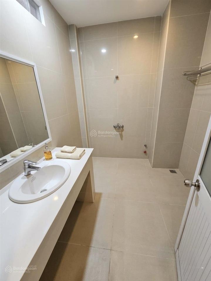 Giảm sốc 1 tỷ  nhà 3 tầng an dương vương bình tân  68m2  hẻm thông xe tải 8m tránh nhau