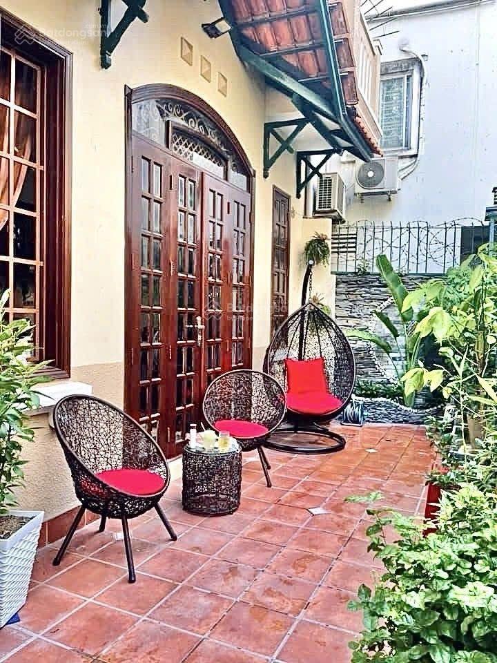 Biệt thự mini đường đặng dung
58m2. 3 tầng. 7,8x8m nhà đẹp hiếm bán hẻm ô tô đỗ cửa