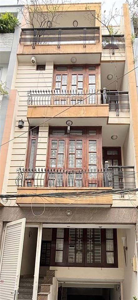 Nhà bán mặt tiền đường hoa 50m2. 5 tầng 4,5x11m