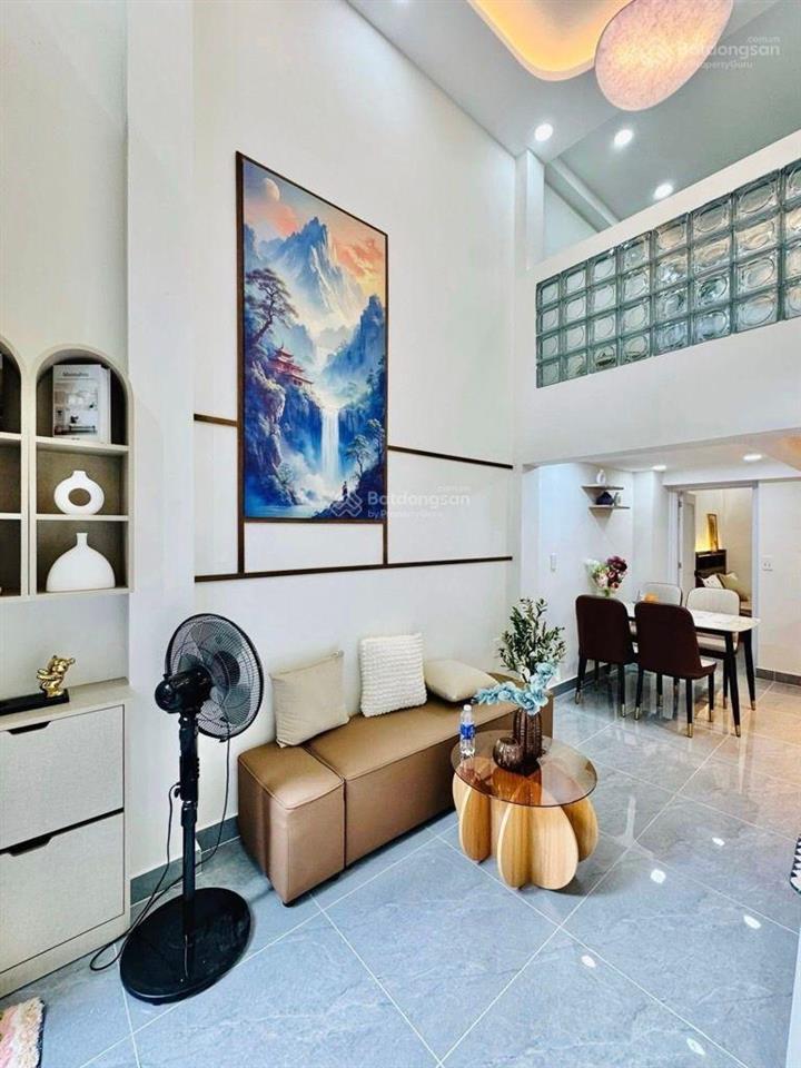 Phố ẩm thục phan xích long. phùng văn cung.p2. phú nhuận. 30m2. 4 tầng. 4pn