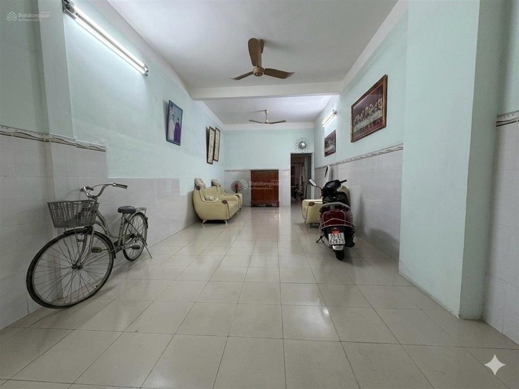 Trung tâm phú nhuận oto ngủ trong nhà 116m2. 2 tầng. 4x29m