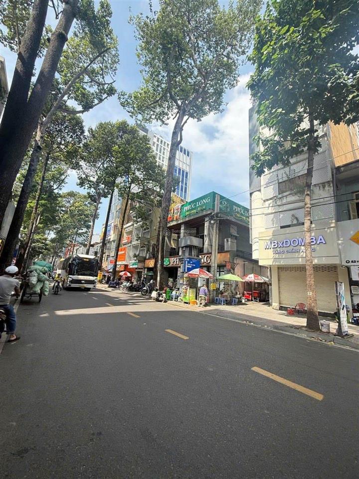 Nhà mặt tiền trần quang khải quận 1  6 tầng thang máy đẹp. 6 tầng. 4x22. sd trên 400m