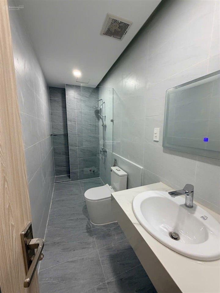 Bán chdv full nội thất. mới xây 8 tầng. 8x21m. lê quang định. p7. bt. 27pn