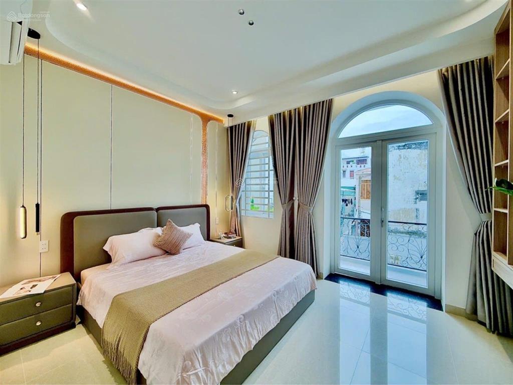 Hẻm xe hơi nguyễn thượng hiền. bình thạnh. nhà đẹp 4 tầng 4,4x13m