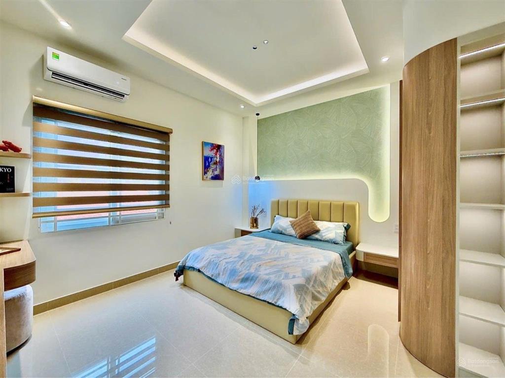 Hẻm xe hơi nguyễn thượng hiền. bình thạnh. nhà đẹp 4 tầng 4,4x13m
