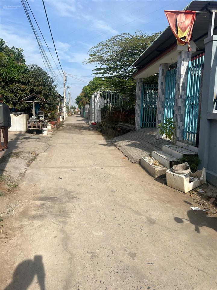 Bán gấp lô đất full thổ cư 115m2 bình khánh cần giờ. khi dân cư an ninh đông đúc giá 1,9 tỷ có tl