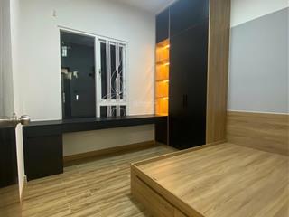 Cần bán nhanh căn hộ phú mỹ vph . dt 90m2 2pn,2wc full nt .giá 5,950tỷ full toàn bộ nt .view đẹp