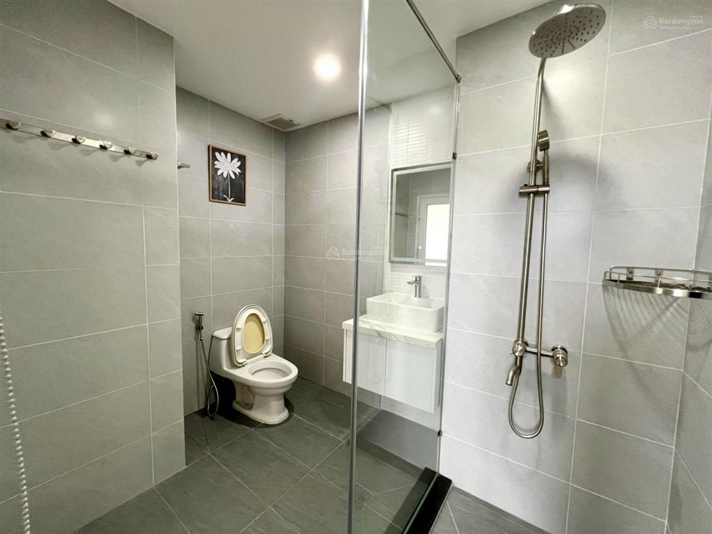 Cần bán nhanh căn hộ phú mỹ vph quận 7. dt 88m2 full nt. giá 5,65tỷ . 2pn,2wc view đẹp