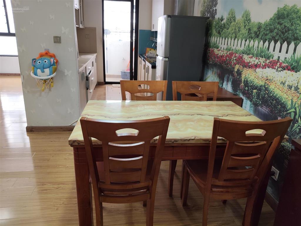 Bán nhanh căn hộ era town đức khải q7. giá 3,3 tỷ dt 85m2 nhà đẹp view mát 2pn, 3wc căn góc. có tl
