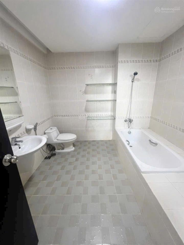 Cho thuê nhanh căn hộ phú mỹ vph. dt 87m2 ,2pn,2wc giá 12tr . full toàn bộ nt.  xem nhà 24/7