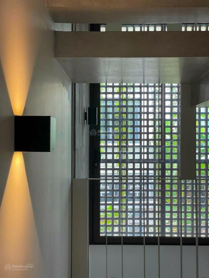 Cho thuê gấp nhà phố p an khánh q2 dt 250m2 4pn,4wc full nt cao cấp giá 66tr/tháng. kdc yên tĩnh.