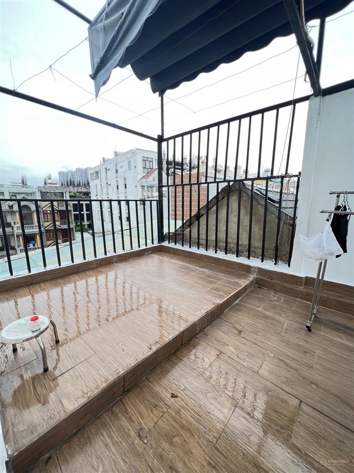 Bán nhà phố giá 9,7 tỷ đường lê thị chợ q7 4pn, 3wc dt 65m2 tổng 131m2 sổ hồng sẵn đường xe hơi