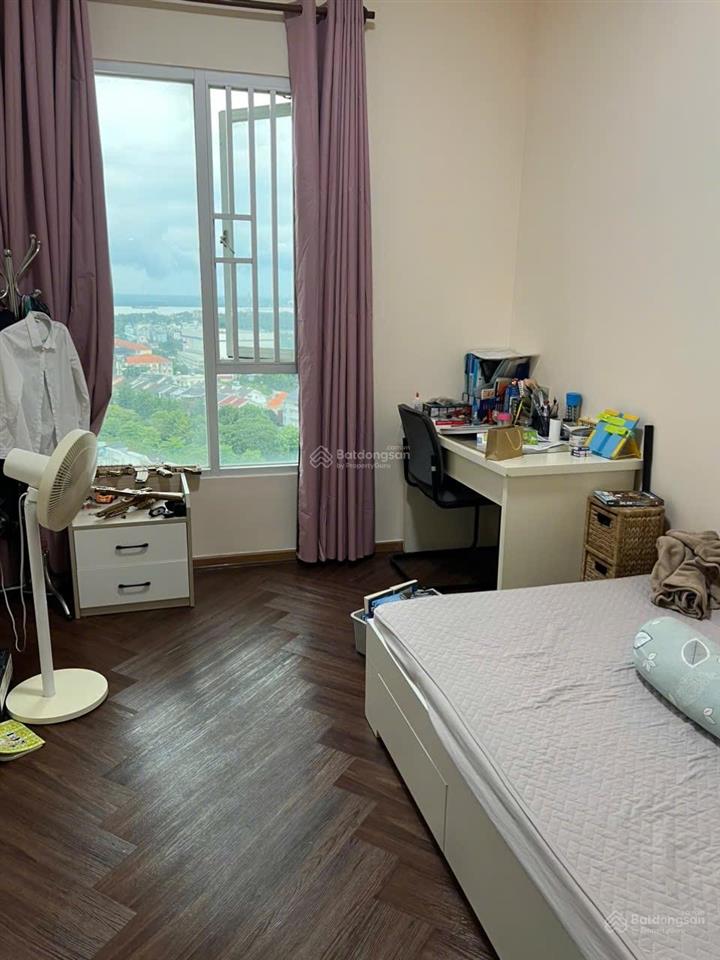 Bán gấp căn hộ phú mỹ vph 3pn, 2wc, giá 7,2 tỷ căn góc lầu cao view đẹp. full ntn.  xem nhà 24/7