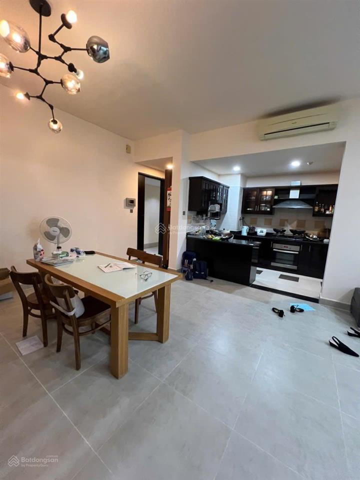 Bán gấp căn hộ phú mỹ vph 3pn, 2wc, giá 7,2 tỷ căn góc lầu cao view đẹp. full ntn.  xem nhà 24/7