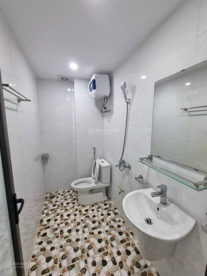 Của hiếm! nhà văn chương, căn góc 5 tầng ngõ thông, kinh doanh, 30m ra ô tô vào ở ngay 40m2*5t