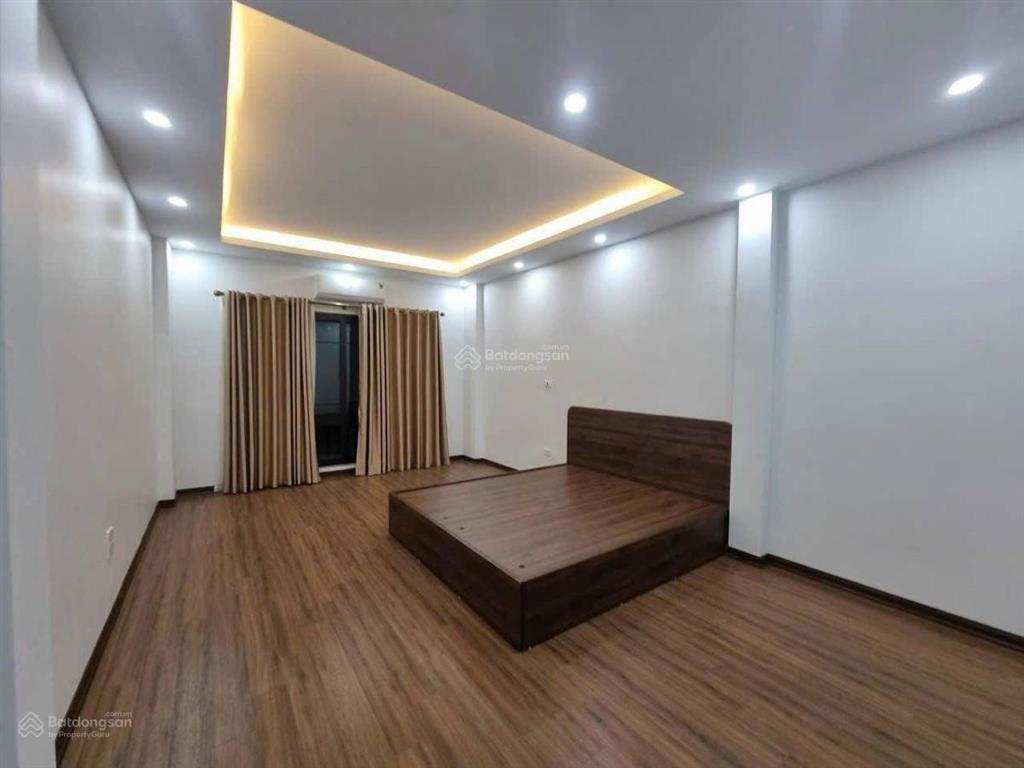 Của hiếm! nhà văn chương, căn góc 5 tầng ngõ thông, kinh doanh, 30m ra ô tô vào ở ngay 40m2*5t