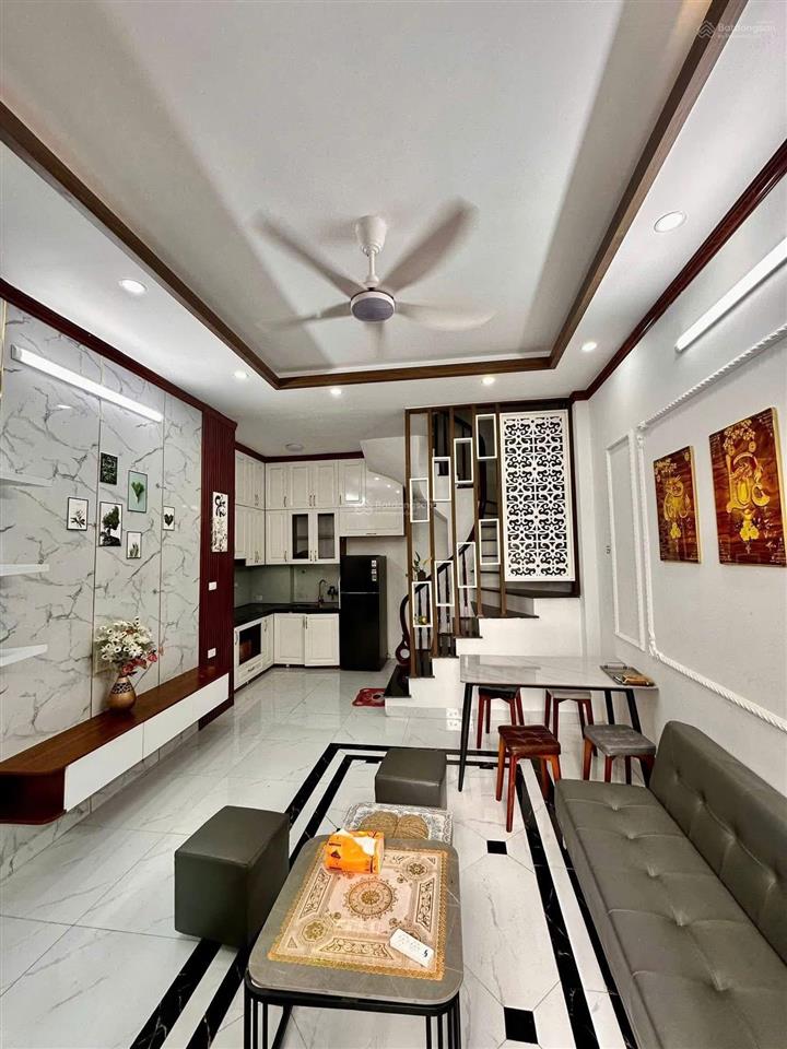 Siêu vip, bán nhà xã đàn, ngõ rộng vf3 vào, bước ra phố, hiện đại, thoáng 3 hướng, ở cho thuê tốt