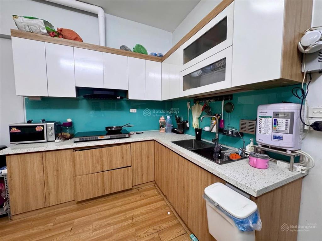 Hàng hiếm! quan nhân, nhà đẹp gần hồ, 3 bước ra ô tô, căn góc  sân để xe rộng thoáng ở ngay
