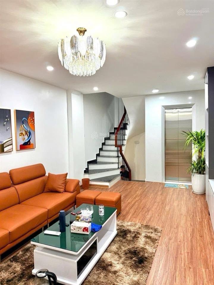 Hàng hiếm ! xã đàn  6 tầng thang máy, ngõ thông rộng, oto gần 42m26t đẹp ở ngay