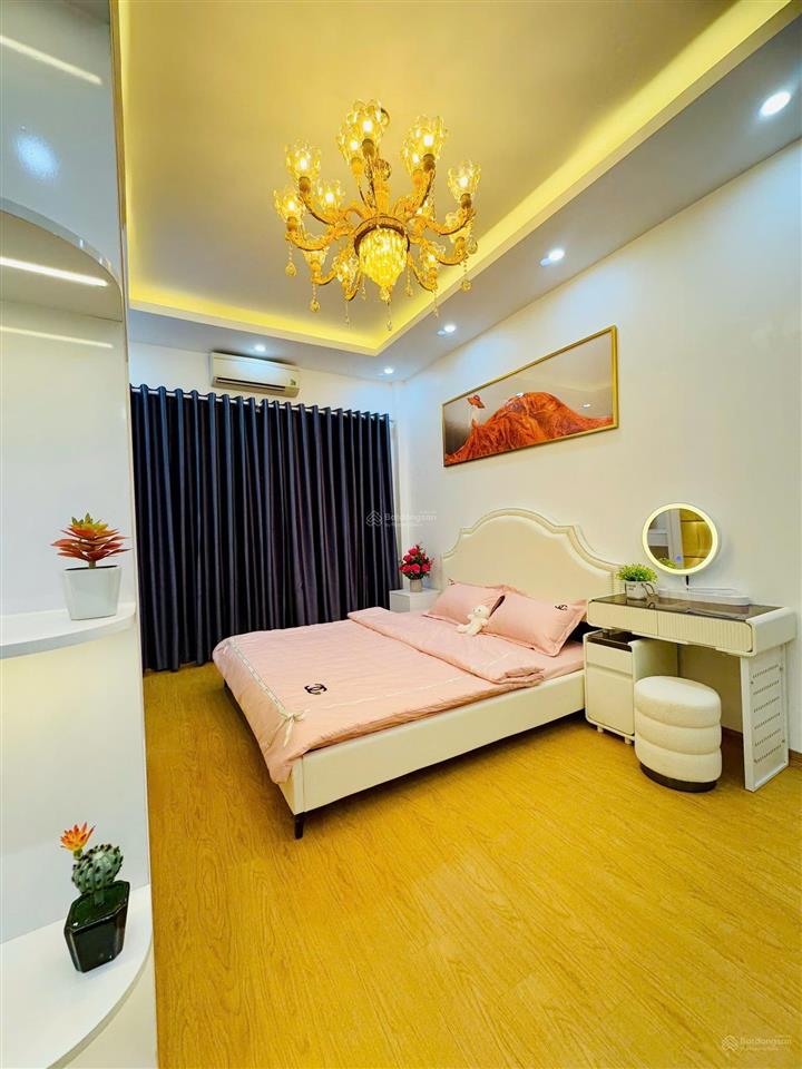 Bán gấp! tôn đức thắng, nhà đẹp ở ngay, full nt xịn, gần ô tô, ngõ thông, ba gác