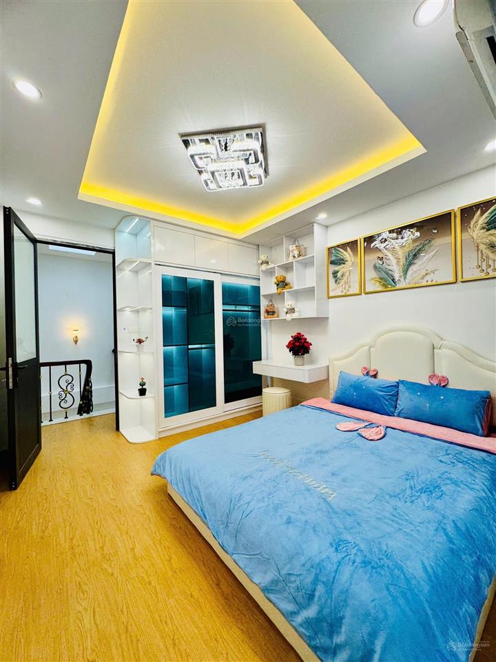 Bán gấp! tôn đức thắng, nhà đẹp ở ngay, full nt xịn, gần ô tô, ngõ thông, ba gác