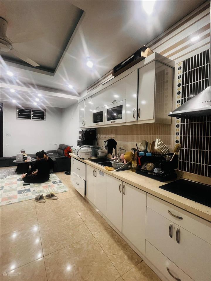 Cực hiếm! thái thịnh, 20m ra ô tô, ngõ to thoáng, dân xây còn mới, 5pn, an sinh đỉnh, 47m2, 5 tầng