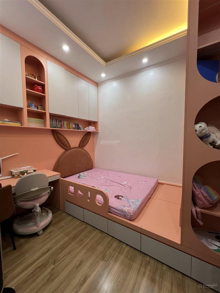 Nhà ngon rẻ! mai anh tuấn, gần hồ, 45m 1 ngoặt ô tô, ngõ thông, mt rộng, 2 mặt thoáng, 48m2, 5 tầng