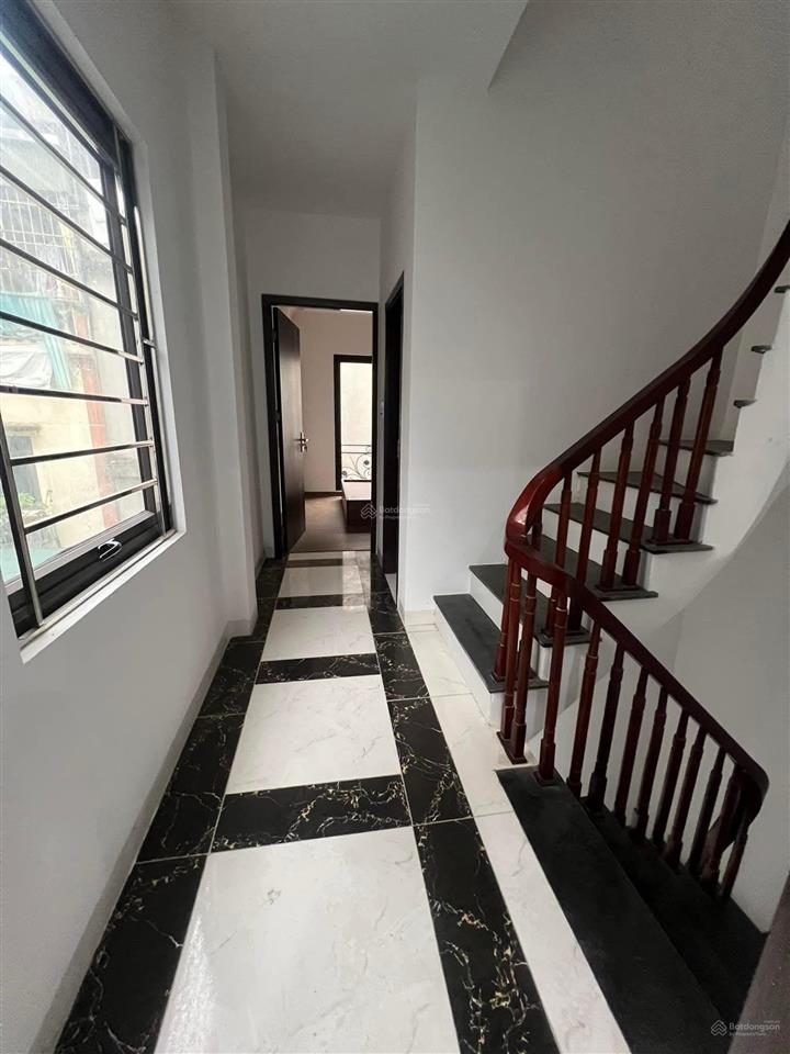 Bán gấp hạ chào 1 tỷ! tôn đức thắng, lô góc nhà xây mới full nt, ngõ thông gần ô tô, 43m2*5t, 7.xtỷ