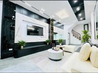 Cực gấp! vincom phạm ngọc thạch  chùa bộc  nhà mới, full nội thất, 2 mặt ngõ  47m2, 5 tầng