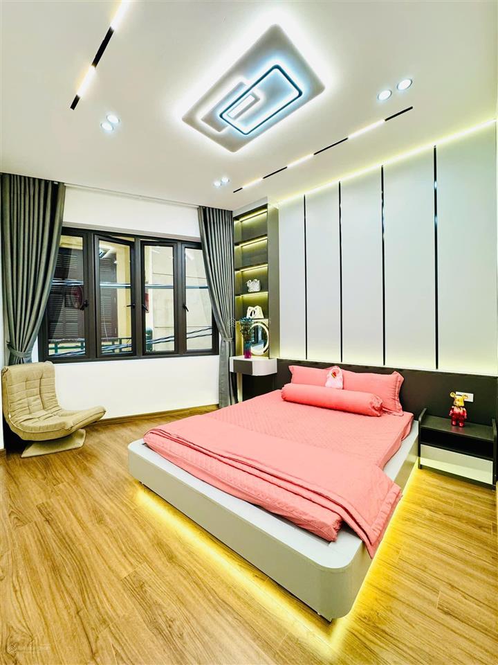 Cực gấp! phố vũ thạnh, 30m ô tô tránh, ngõ thông gần phố, dt 45m2, nhà 5 tầng