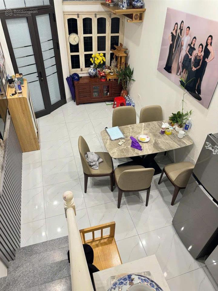 Giảm sốc 500 triệu! nhà đẹp ở ngay gần hồ ba mẫu, ngõ nông yên tĩnh 20m ra phố chỉ hơn 6 tỷ