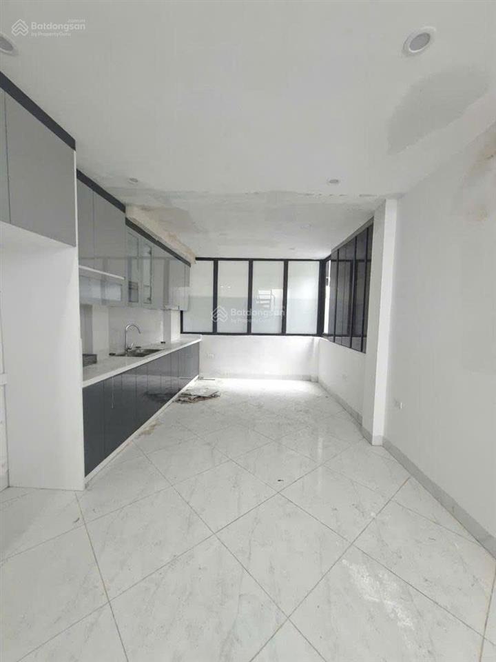 Cực rẻ chủ cần bán gấp! phố thái thịnh, nhà mới 6 tầng thang máy, ngõ thông, gần ô tô, chỉ hơn 7 tỷ