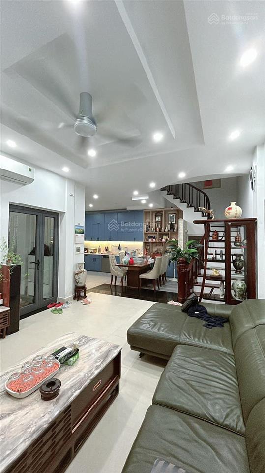 Bán nhà phố tây sơn, ô tô đỗ cửa, 60m ra mặt phố, nhà đẹp ở ngay, pháp lý chuẩn, không quy hoạch