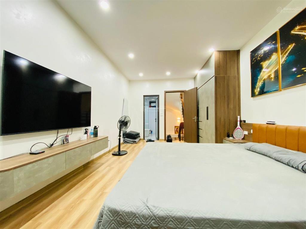 Sống chất! yên lãng, 30m ra phố, ngõ thông, nhà mới xây 2 năm, mt 4m, full nội thất, 42m2*5t