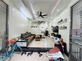 Nhà mặt ngõ 239 nguyễn công hoà ô tô đỗ cửa kinh doanh đỉnh diện tích 45m x 4 tầng