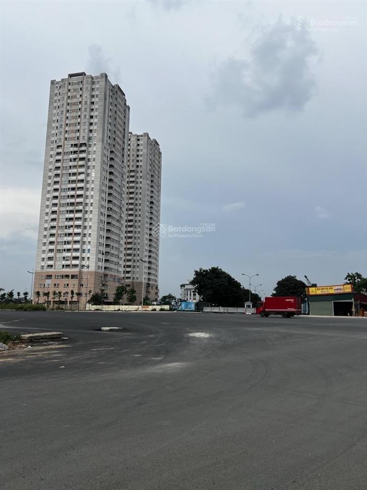 Đất dv di trạch, hoài đức  phân lô, vỉa hè  79m2  mặt tiền 4.7m  3 ô tô tránh  giá 12.5 tỷ
