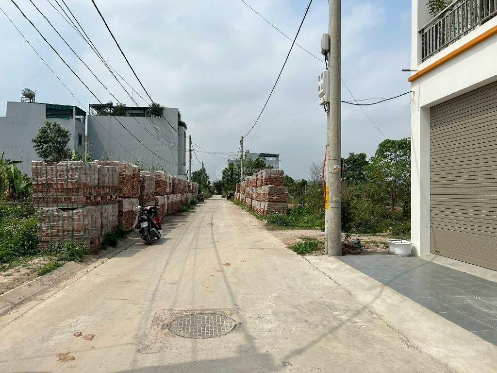 Đất dịch vụ lại yên, sơn đồng  phân lô, vỉa hè  76m2  mt 5m  ô tô tránh  giá 10.25 tỷ