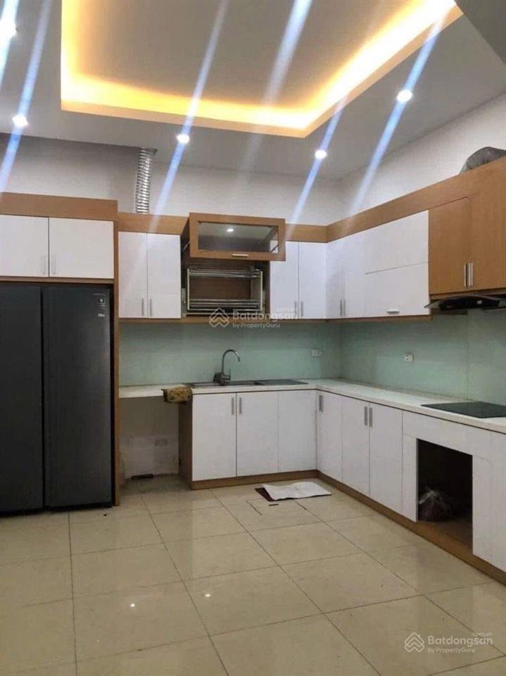 Nhà duy tân, cầu giấy, phân lô, vỉa hè  50.8m2  5 tầng  mt 4m  ô tô tránh  giá 25.5 tỷ