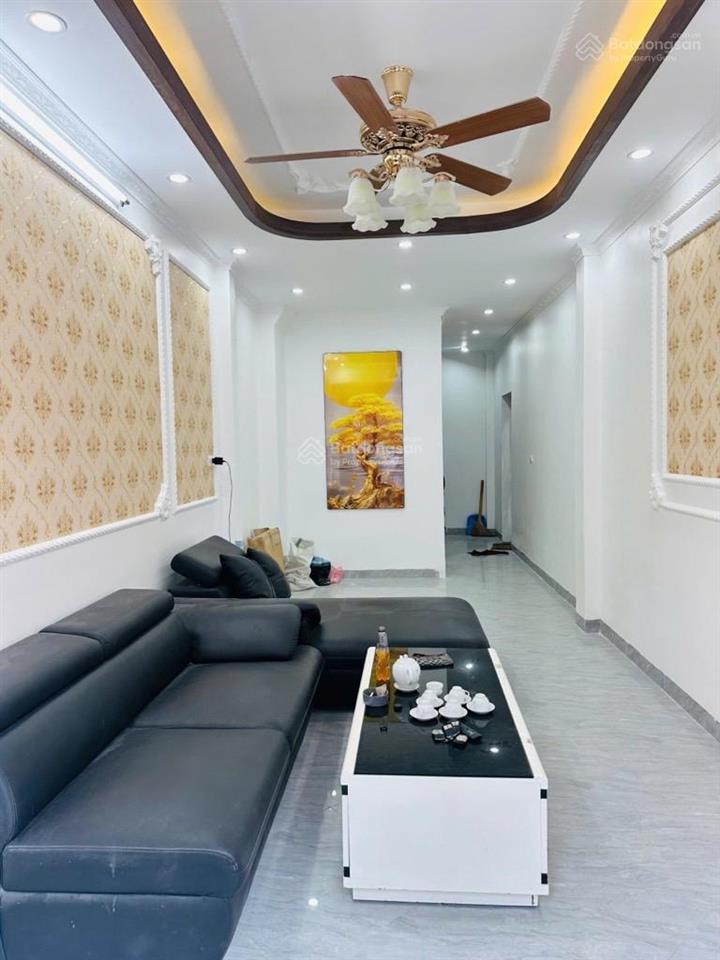 Siêu phẩm nhà mới phú diễn, 39m2, 6 tầng thang máy, mt 3.5m, ô tô đỗ cửa, giá 8.85 tỷ