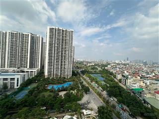 Cắt lỗ 450 triệu bán gấp 2 ngủ 2vs  66 m2 tầng trung  a1  vốn vào 3 tỷ  view xem pháo hoa