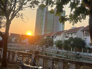 Bán nhà mặt hồ mỗ lao 35m² mt 5m giá nhỉnh 10 tỷ