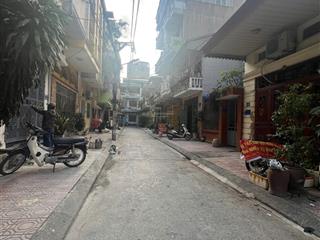 Bán nhà huỳnh thúc kháng  52m²  mt 3,9m  sổ nở hậu  11,8 tỷ