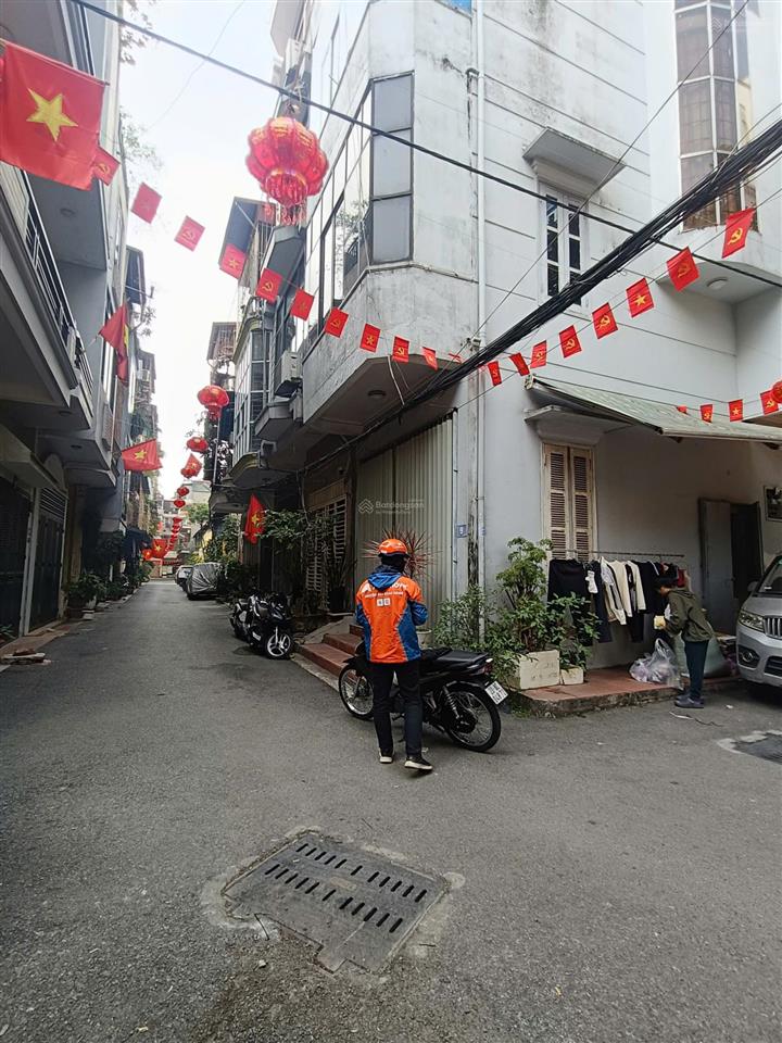 Bán nhà 4 tầng lô góc trung tâm văn quán, hà đông 35m2  mt 13m  giá đầu tư
