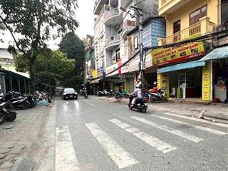 Bán nhà 3 tầng mặt phố nguyễn viết xuân, cạnh trường cao đẳng y tế hà đông,  mt 4m 10,2 tỷ
