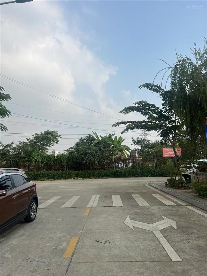 Bán nhà 5 tầng trung tâm hà đông đường 20m view công viên 60m2 giá 14,3 tỷ.