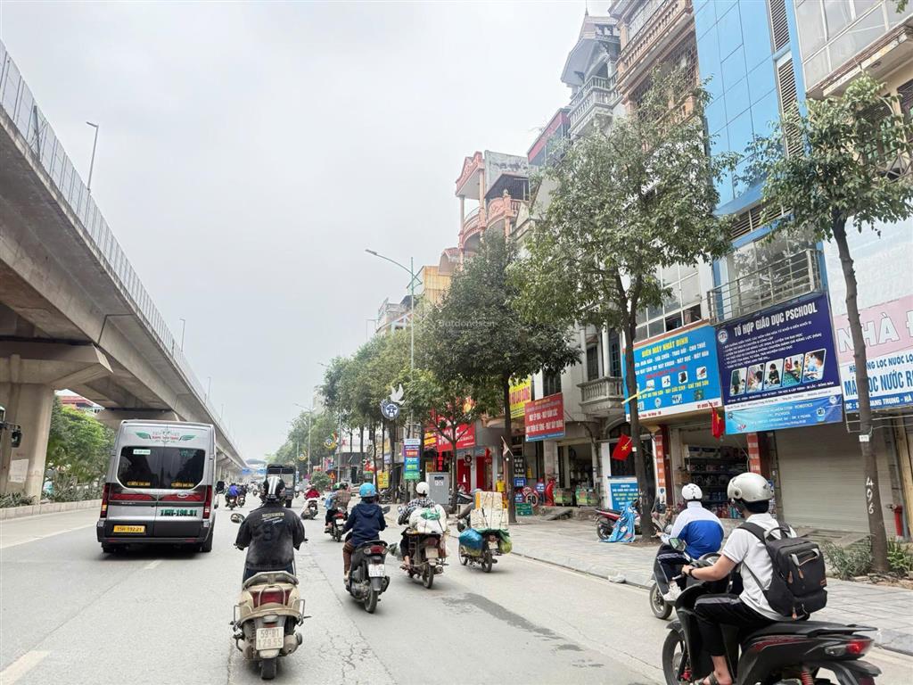 Bán nhà 4 tầng mặt phố quang trung, hà đông 57m2, giá 10,9 tỷ