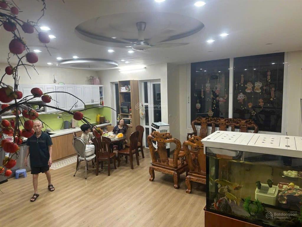 Chính chủ bán nhà 5 tầng liền kề khu mỗ lao, hà đông  50m²  mặt tiền 7m gía đầu tư.