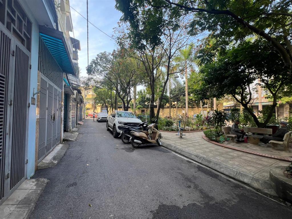 Bán nhà 4 tầng bà triệu, hà đông view công viên  ô tô tránh, 52m2, giá 12,9 tỷ.
